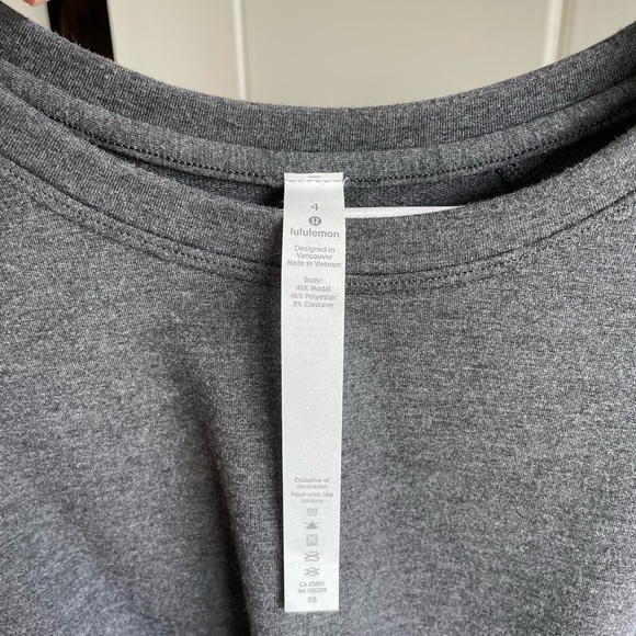 Lululemon sweater - Picture 3 of 3